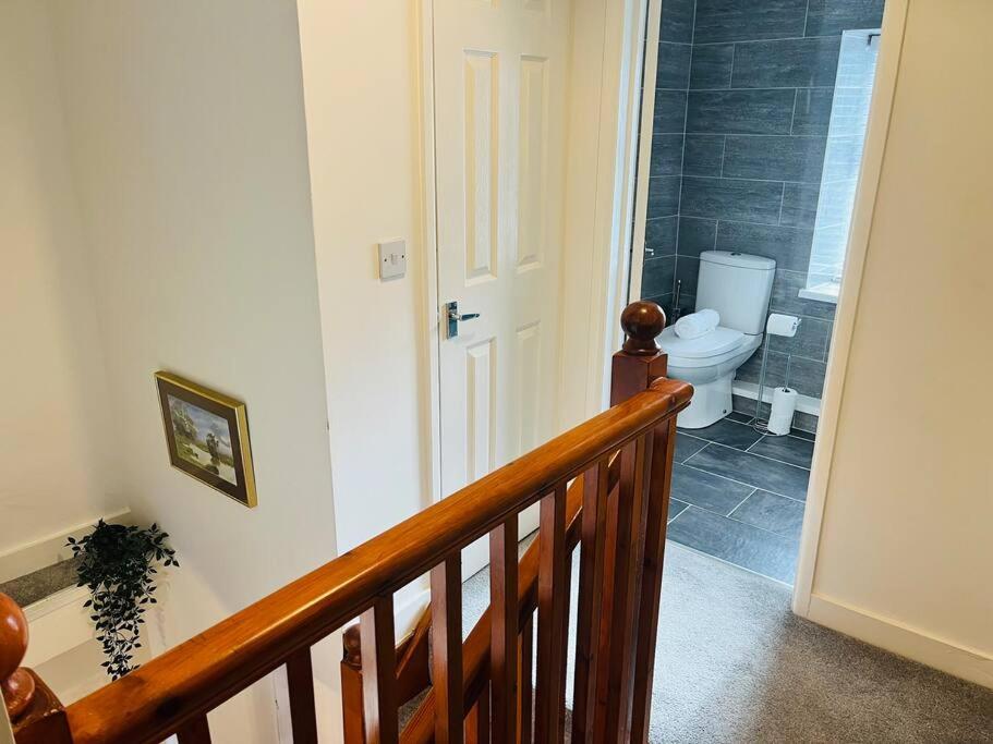 Charming Brecon Beacons Cottage With Parking Gilwern Extérieur photo